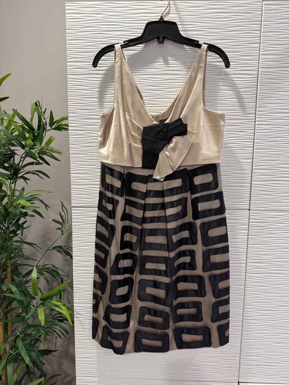 Per Se Silk Two-Tone Cocktail Dress in Champagne and Black